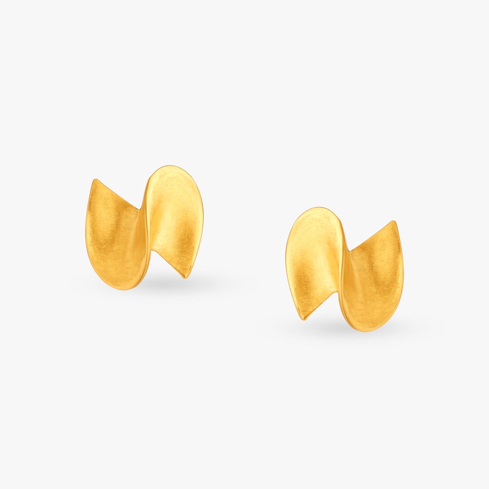 

Twist of Elegance Gold Stud Earrings
