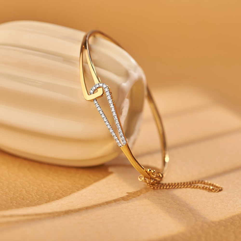 Stylish Rose Gold and Diamond Bracelet for Men-sonthuy.vn