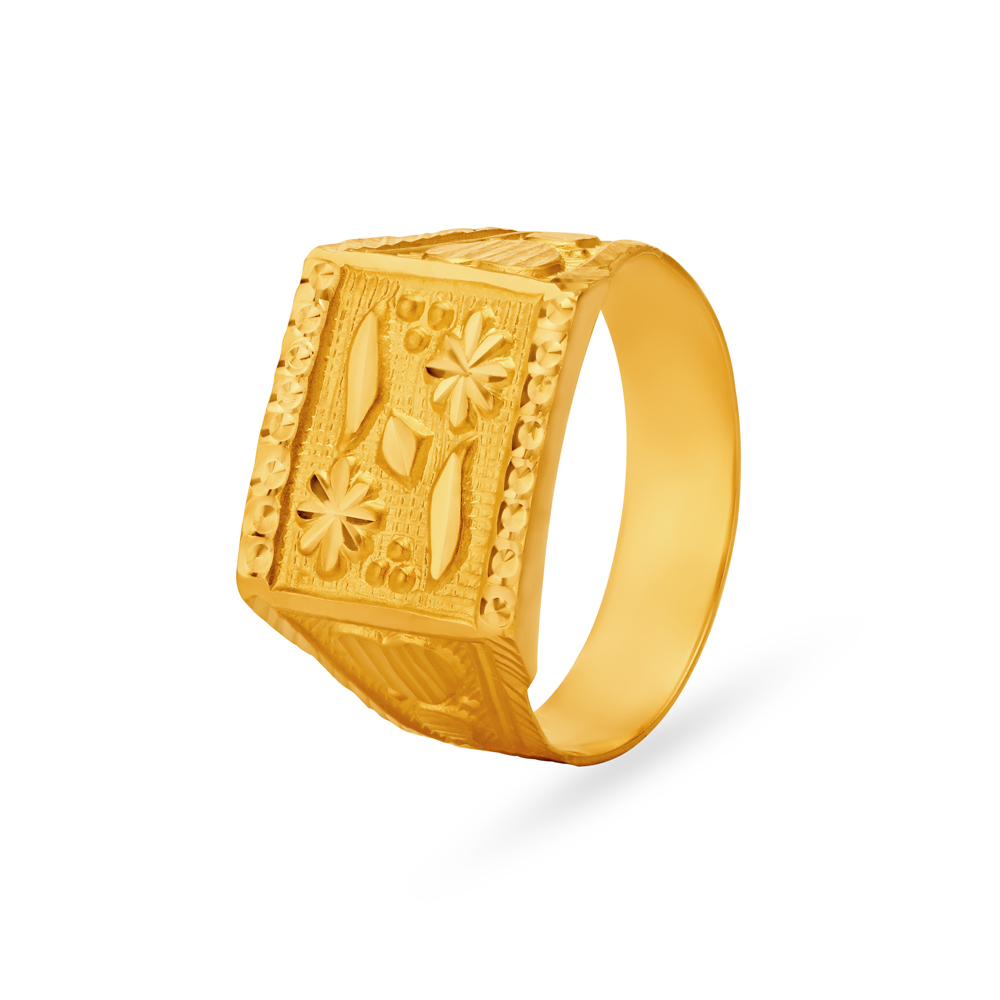 Enthralling Gold Finger Ring For Men