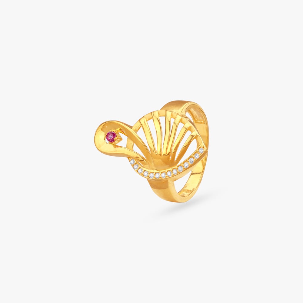 

Fan Bloom Gold Ring