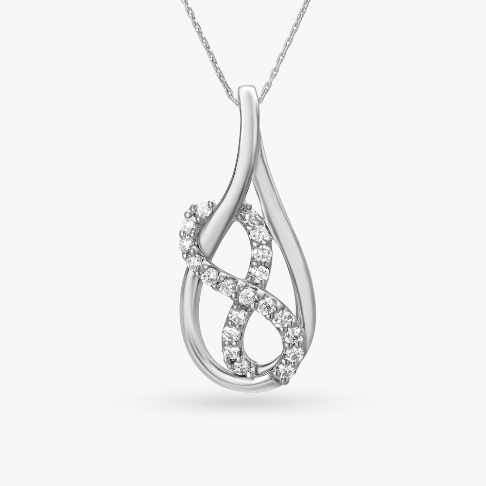 Enthralling Diamond Pendant in Platinum