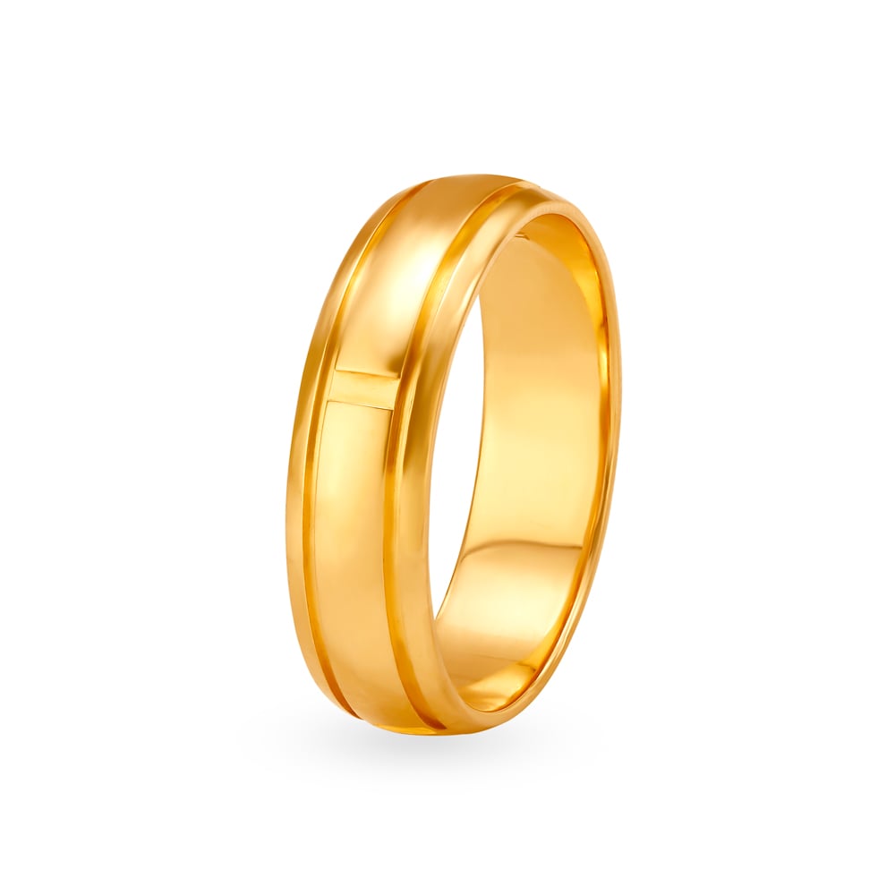 Lustrous Ridged Gold Ring for Men