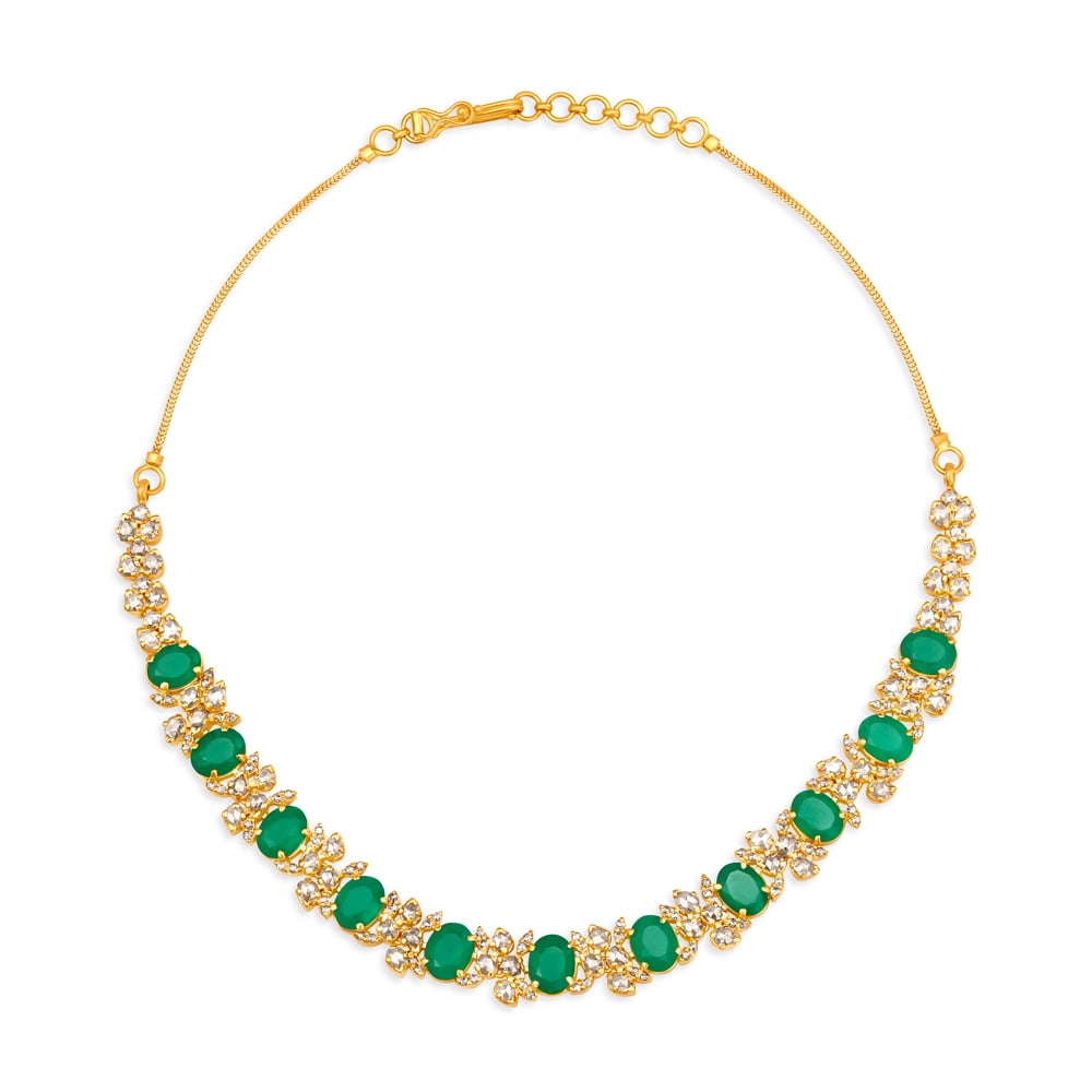 Aesthetic Onyx Studded Subtle Floral Design Gold Necklace Set,,hi-res image number null