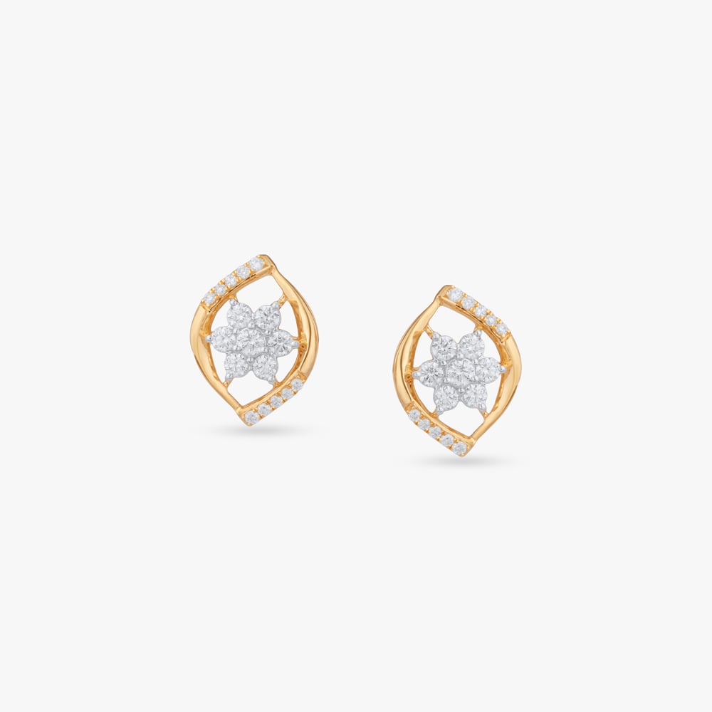 Bloom Crest Diamond Pendant and Earrings Set,,hi-res image number null