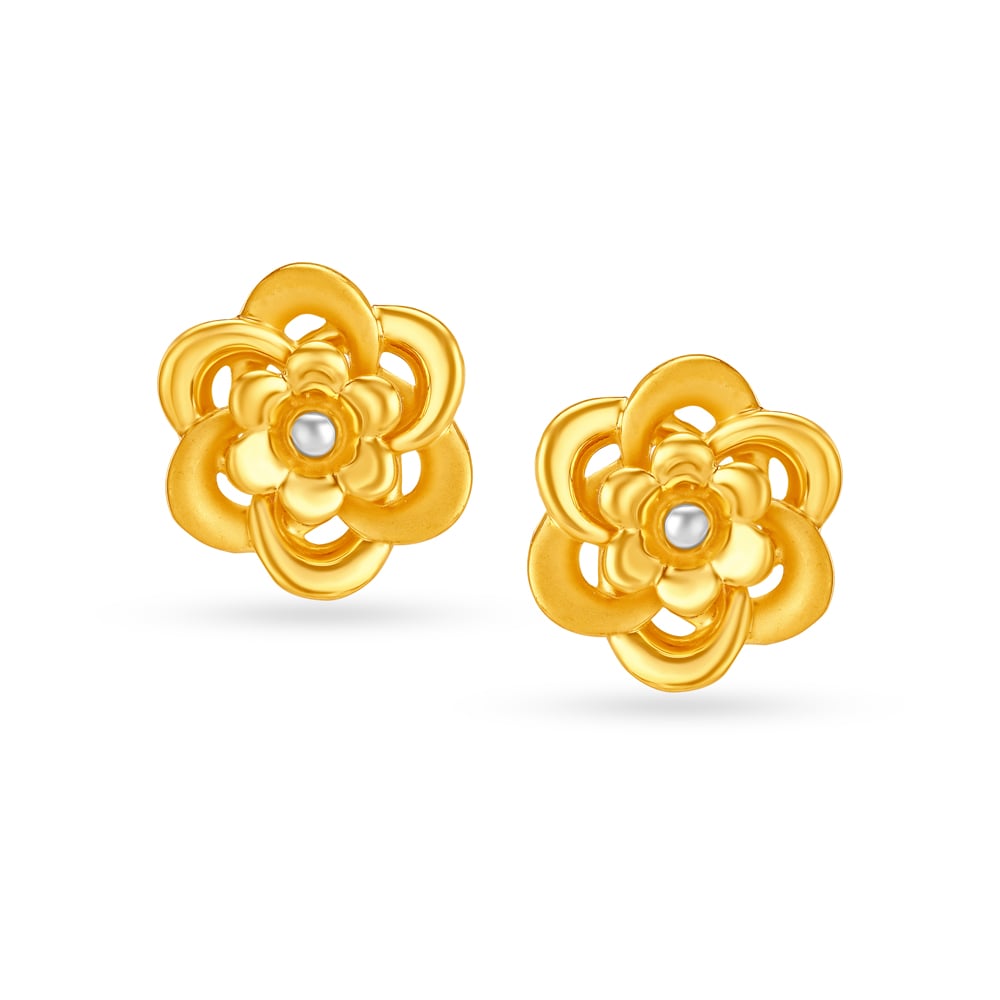 Tanishq Stylish Daily Wear Gold Earring - TANISHQ Gold Ear Ring Price  Starting From Rs 5,000/Unit | Find Verified Sellers at Justdial