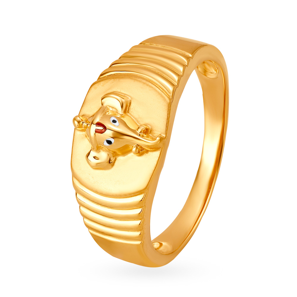 Lavish 22 Karat Yellow Gold Lord Ganesha Finger Ring