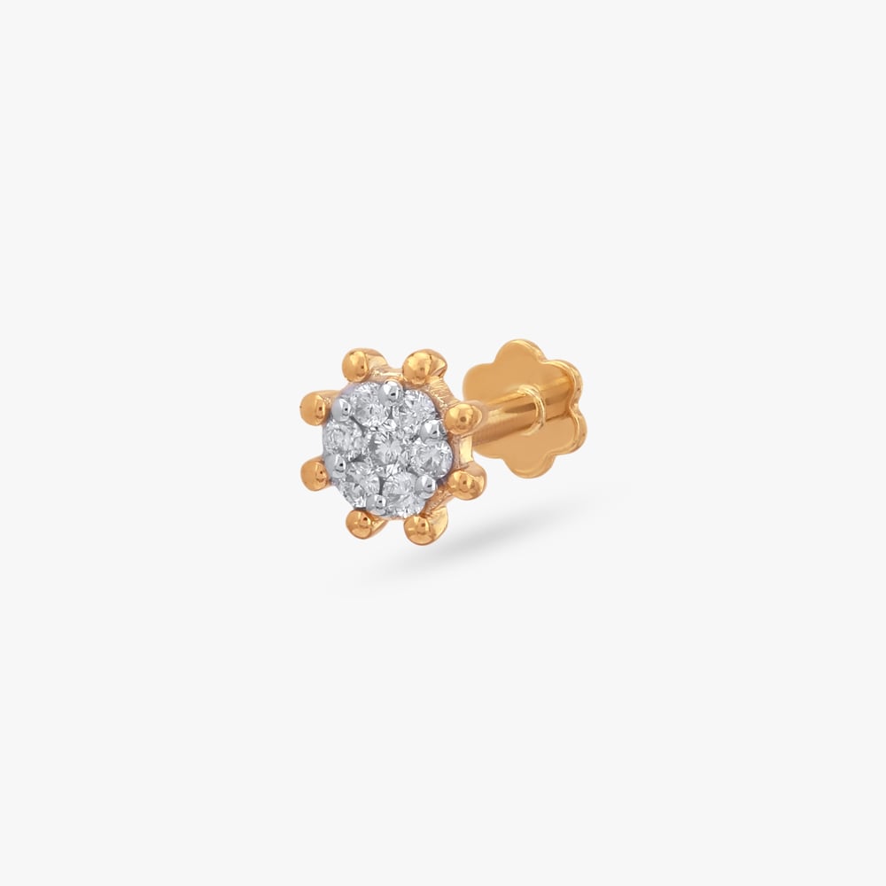 Daisy Sparkle Diamond Nose Pin,,hi-res image number null