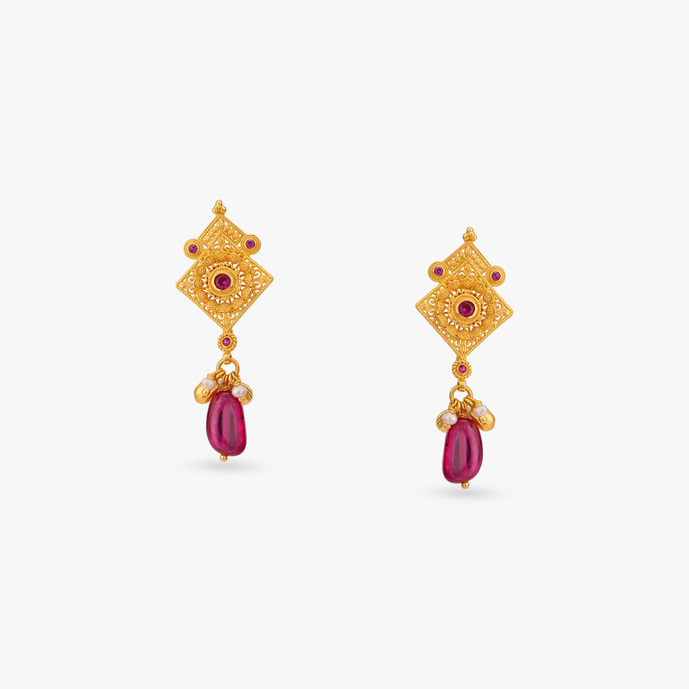 Radiant Heritage Gold Pendant with Chain and Earrings Set,,hi-res image number null