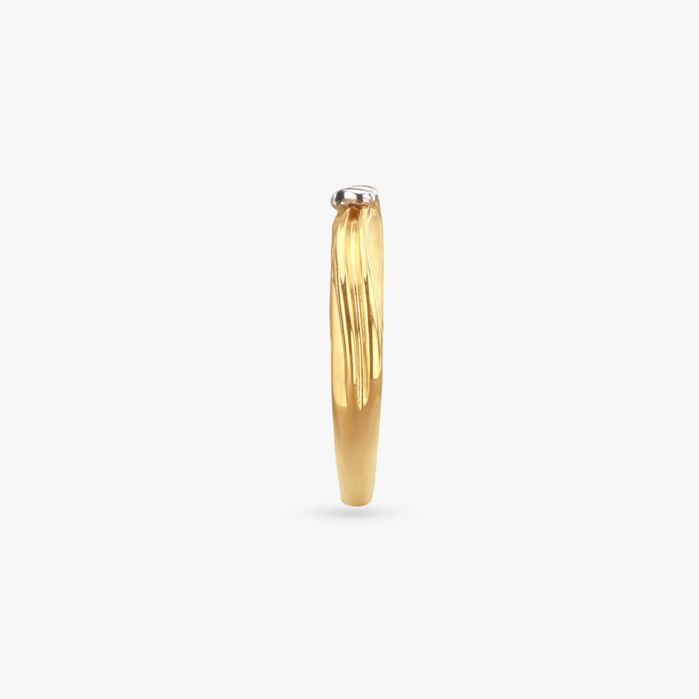 Ribbon Twist Gold Finger Ring