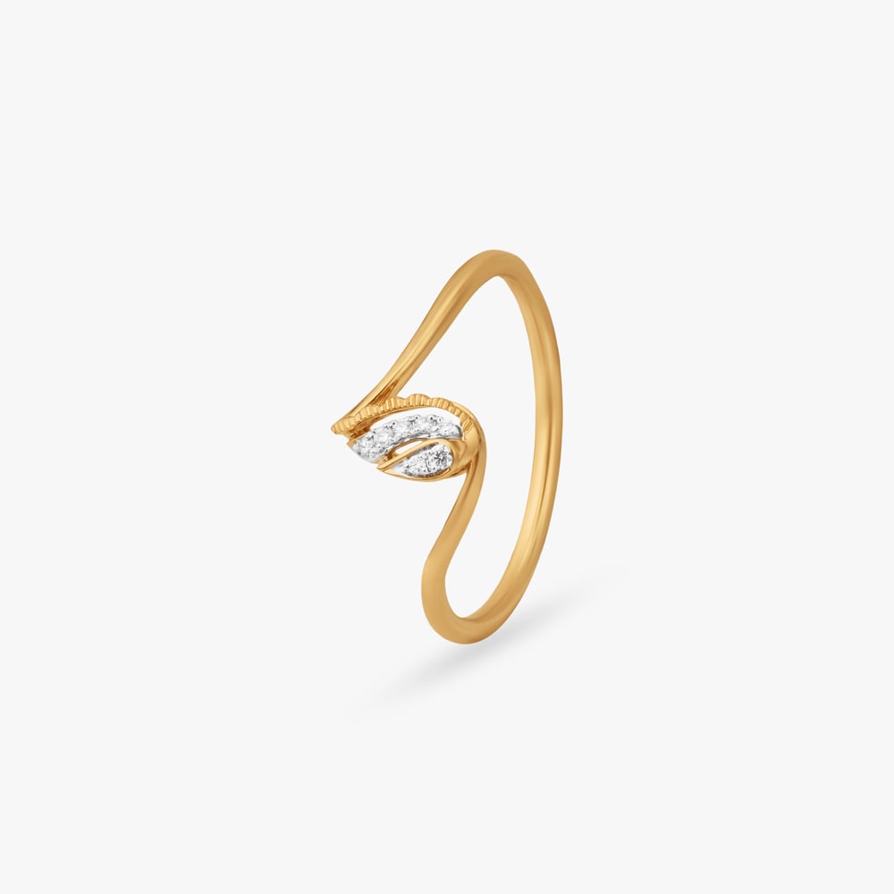

Leafline Grace Diamond Ring
