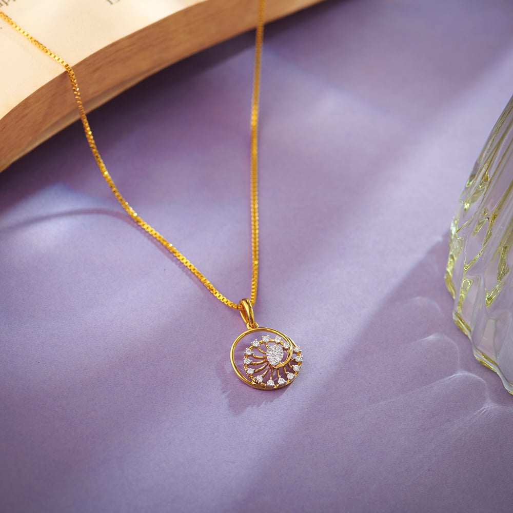 Sublime Gold and Diamond Pendant