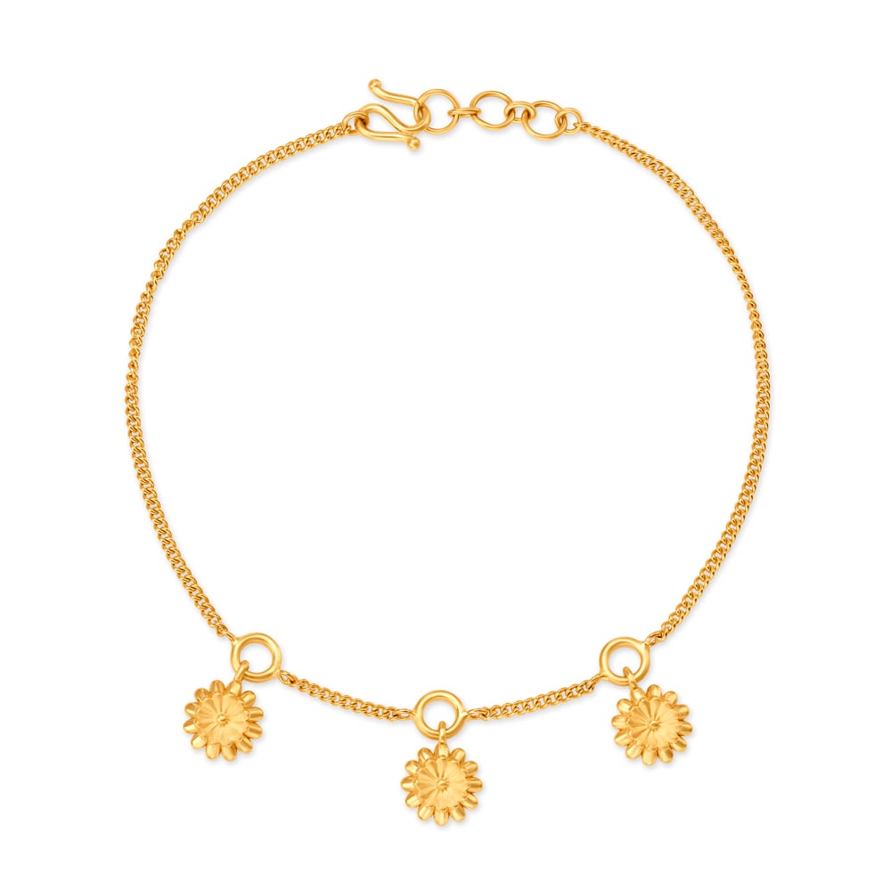 Buy 14K Yellow Gold Four Leaf Clover Bracelet Dainty Good Luck Online in  India  Etsy