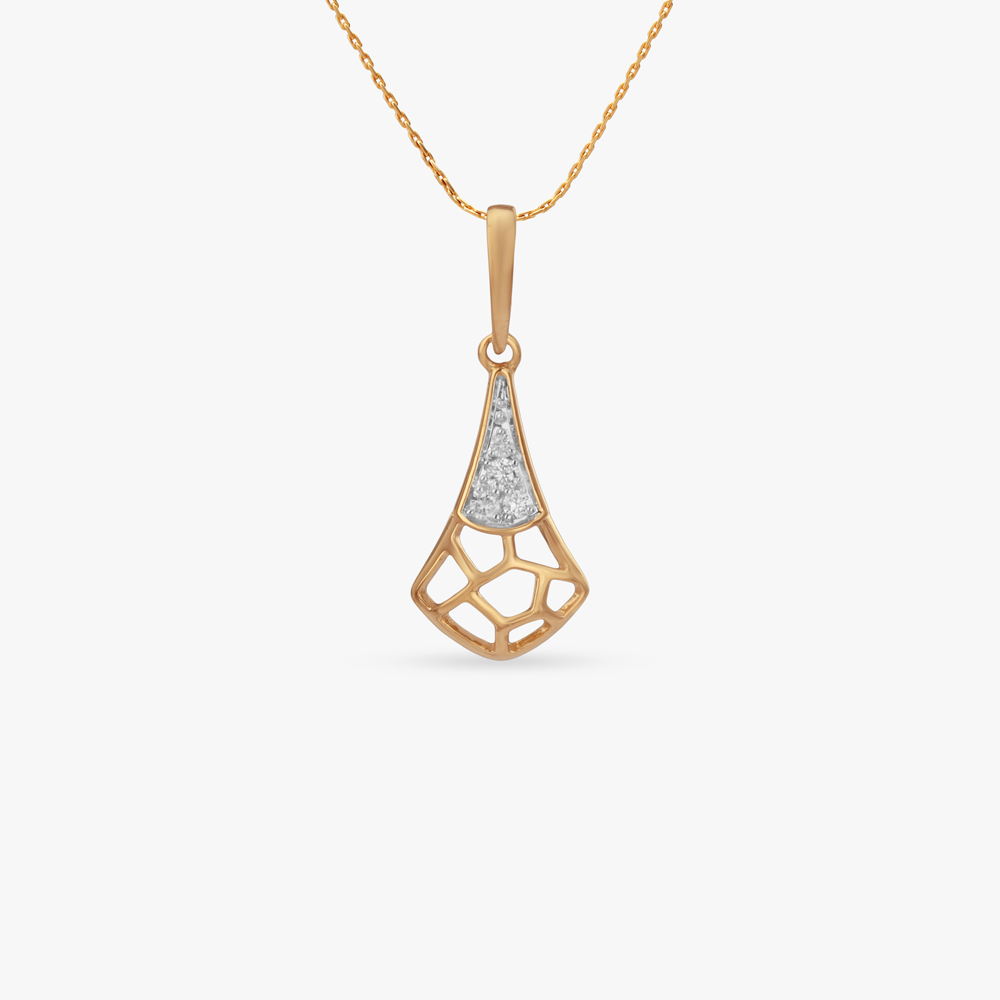 

Crown Mesh Diamond Pendant