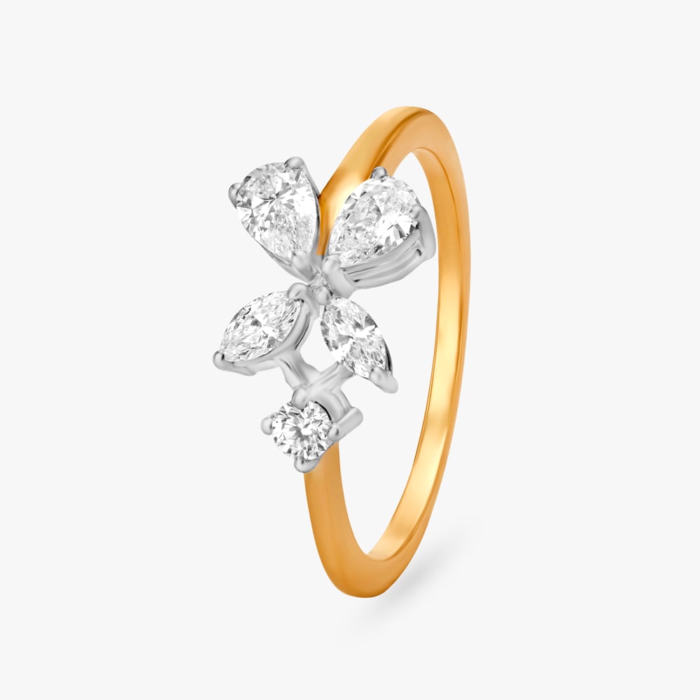 Glowing Flower Diamond Ring