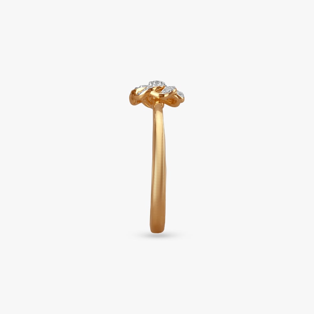 Petal Twist Diamond Ring,,hi-res image number null