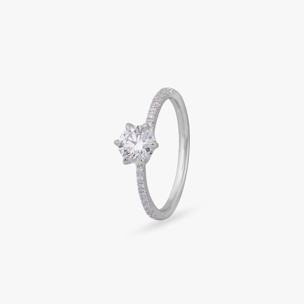 

Snow light Spark Solitaire Ring