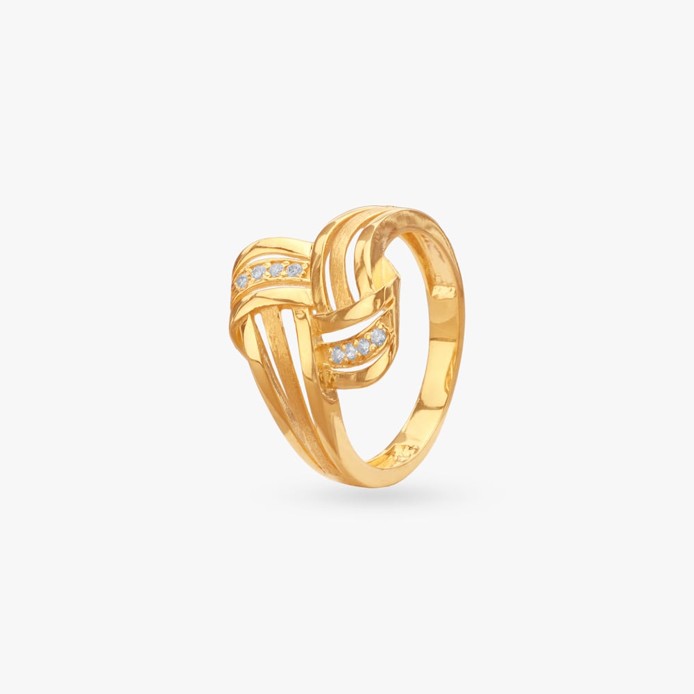 

Wrapped Elegance Gold Finger Ring