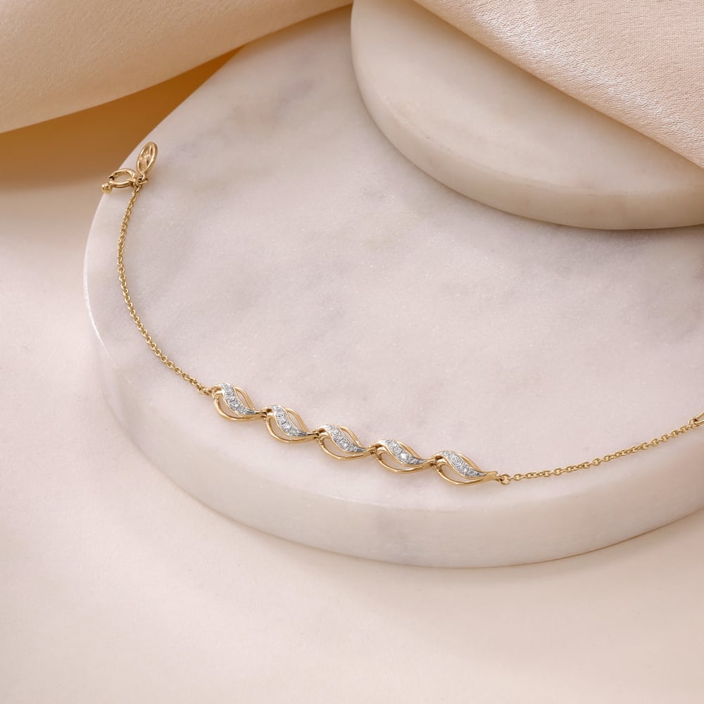Fluid Flame Diamond Bracelet,,hi-res image number null