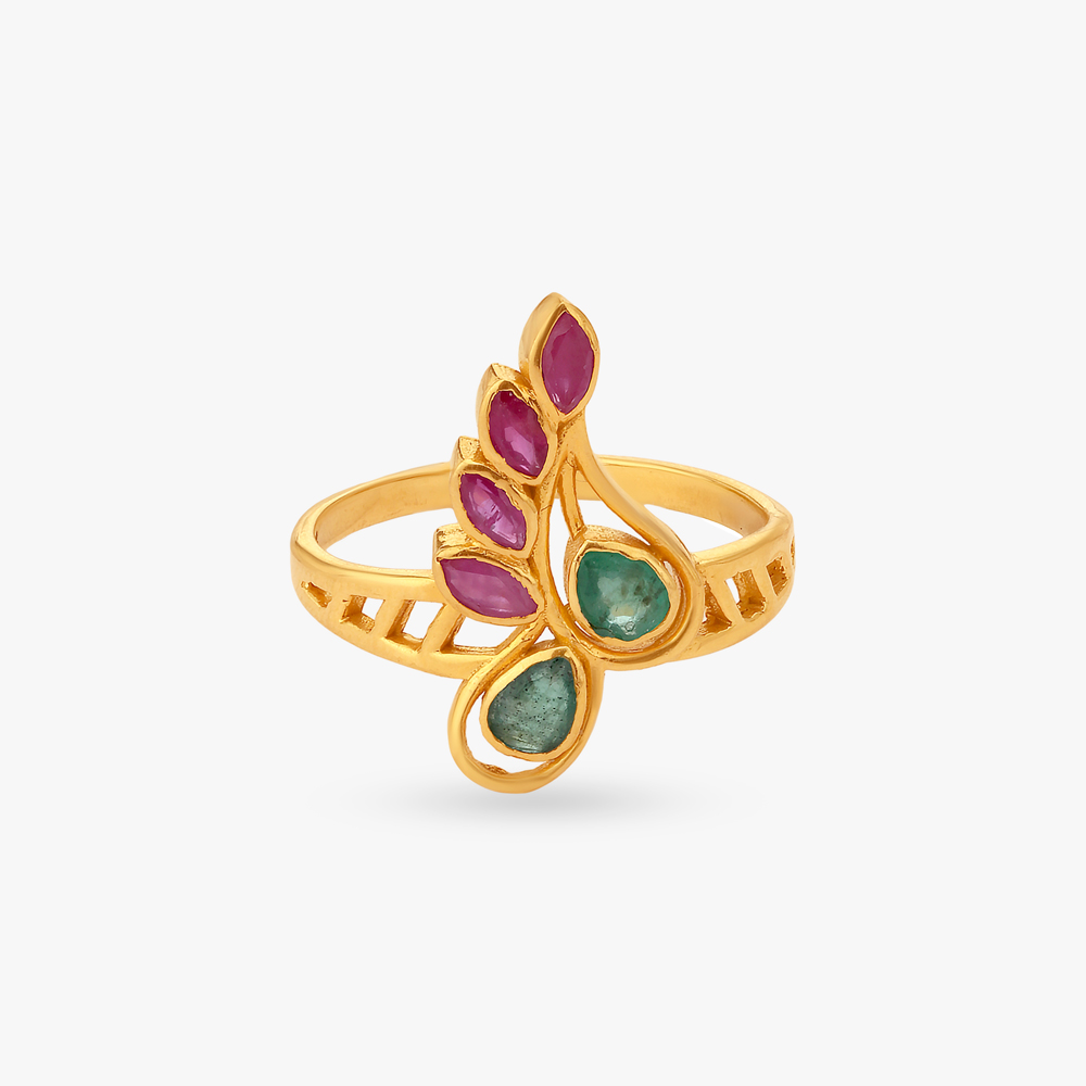 Peppy Curved Emerald Finger Ring,,hi-res image number null