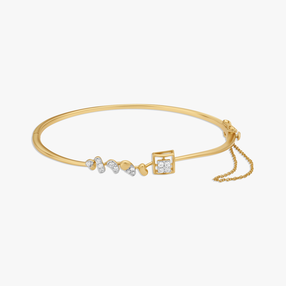 Slender Beauty Bangle