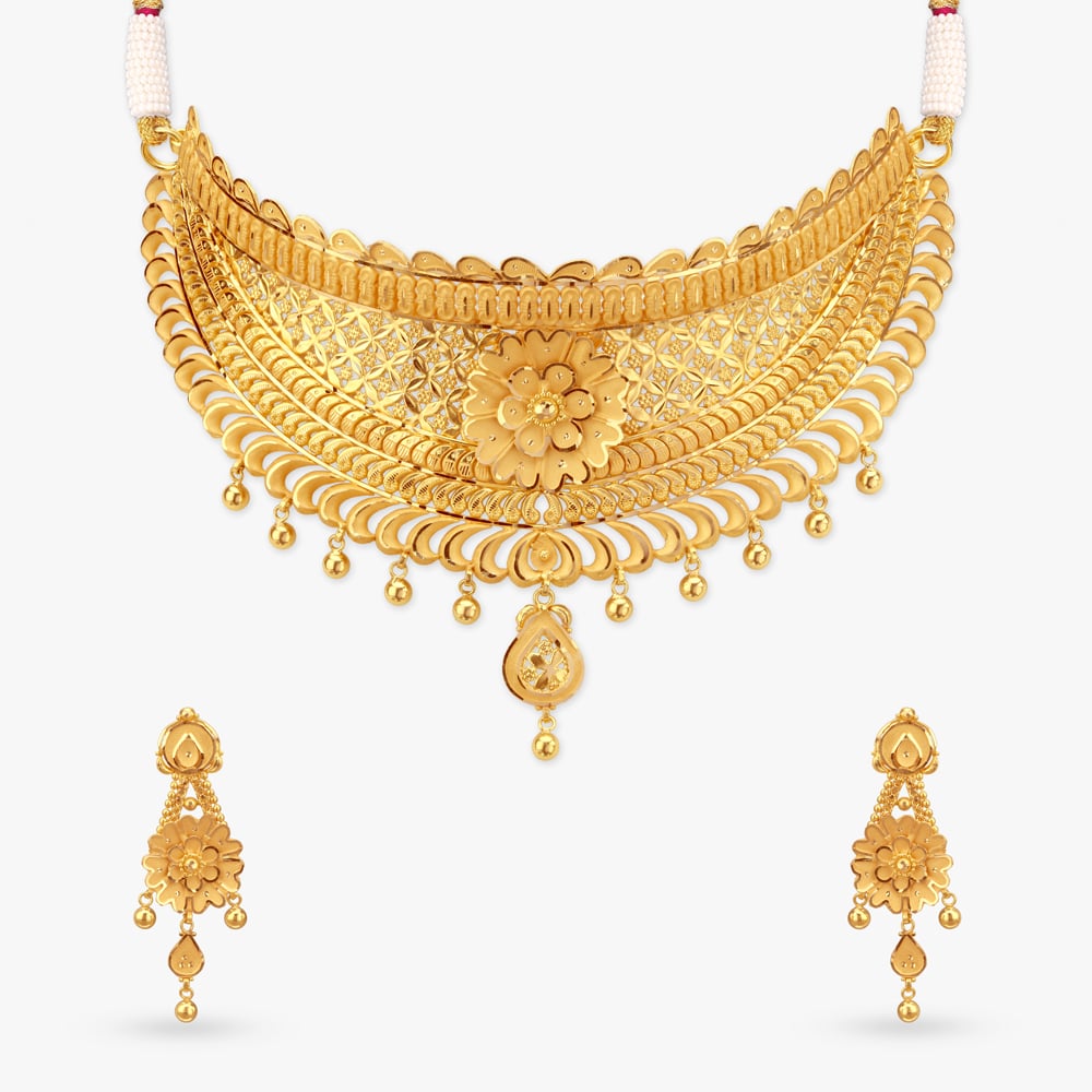 

Blossom Crest Gold Necklace Set