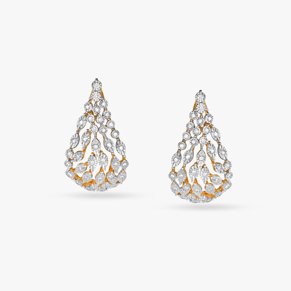 Alluring Teardrop Diamond Pendant and Earrings Set,,hi-res image number null