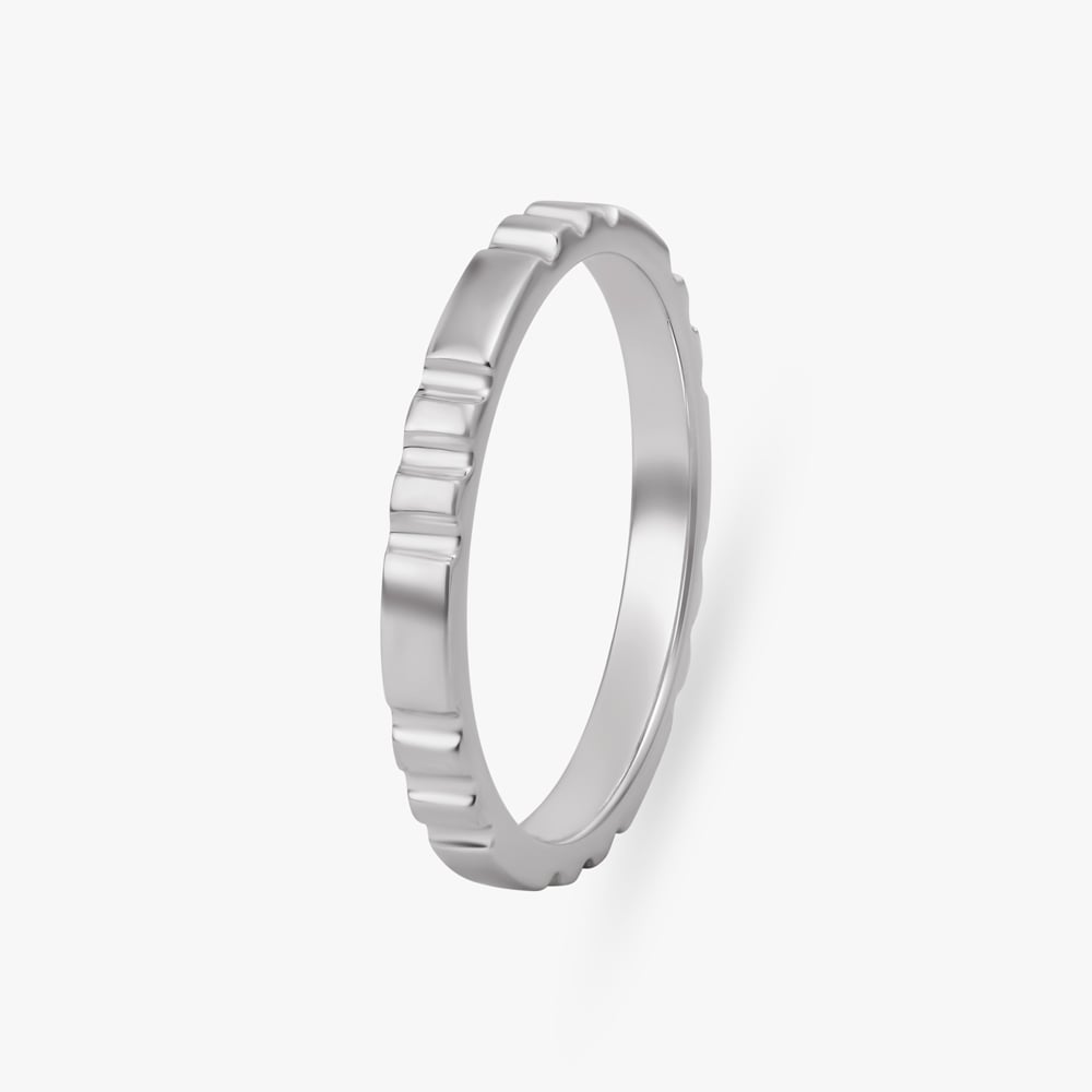 Dashing 950 Pure Platinum And Diamond Finger Band