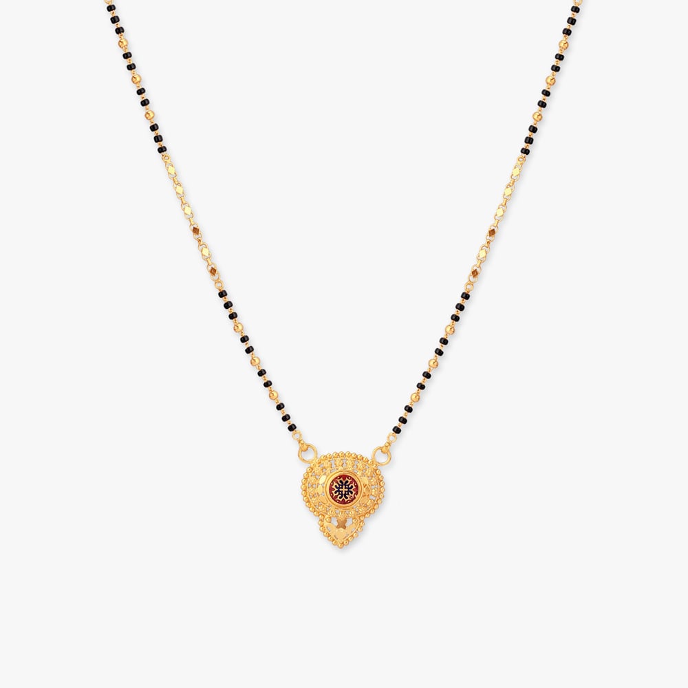 

Enamel Bloom Gold Mangalsutra
