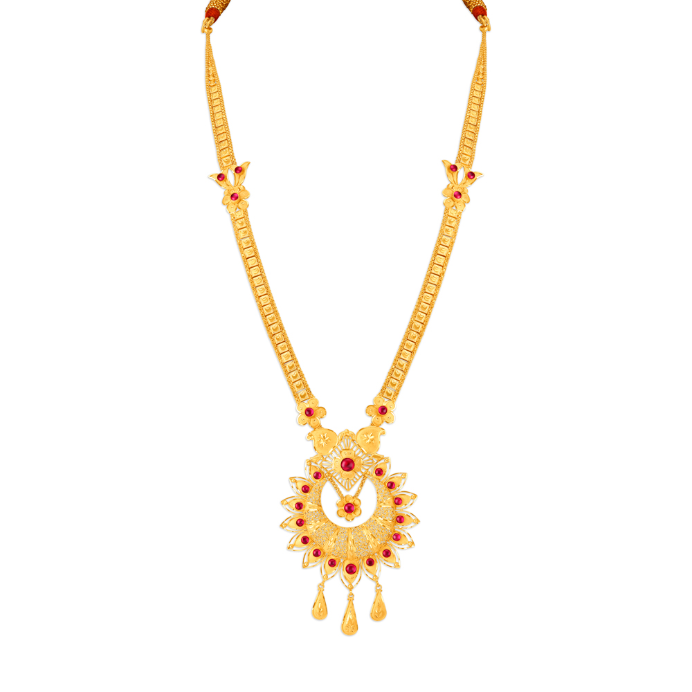 Striking Gold Long Necklace Set With Filigree Work