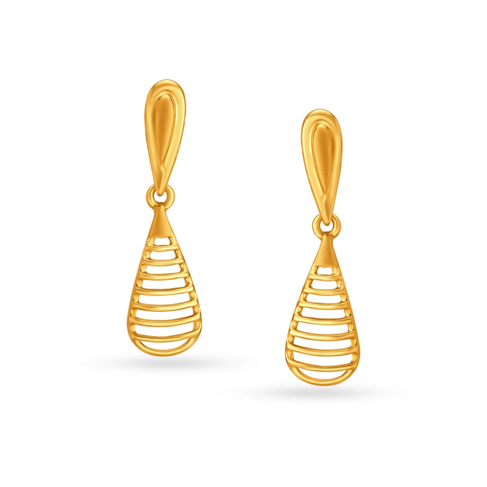 

Teardrop Pattern Gold Drop Earrings