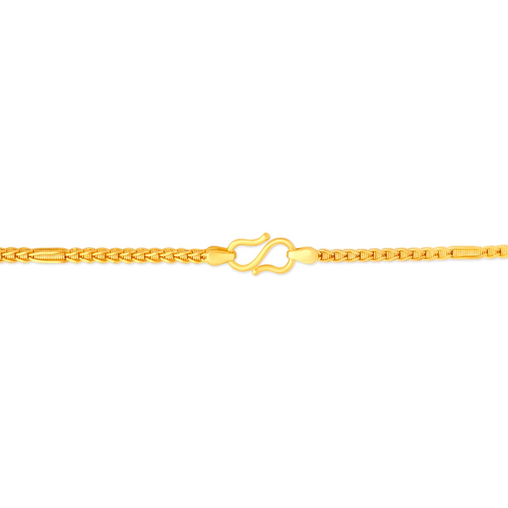 Minimalistic Gold Chain,,hi-res image number null