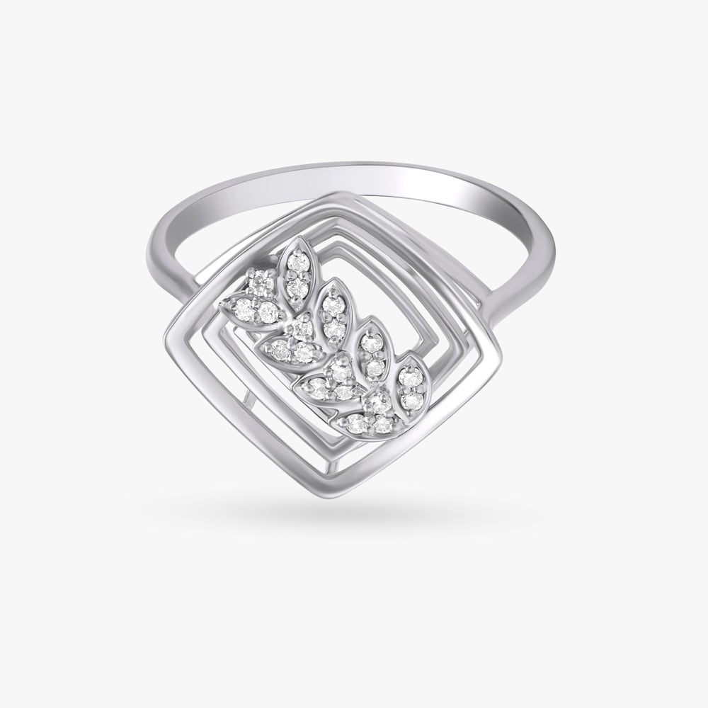 Brilliant Leaf Diamond Ring in Platinum,,hi-res image number null