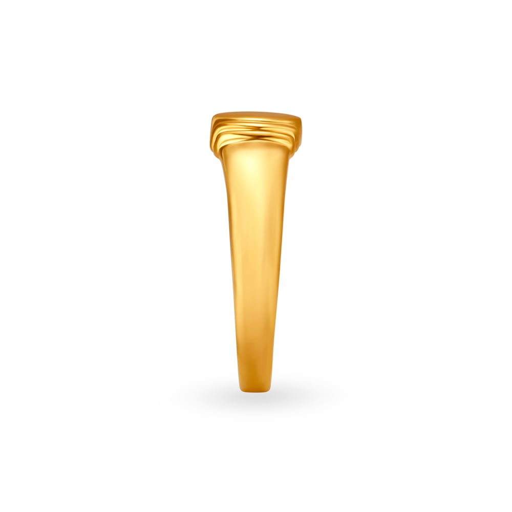 Sublime 22 Karat Yellow Gold Oval Finger Ring,,hi-res image number null