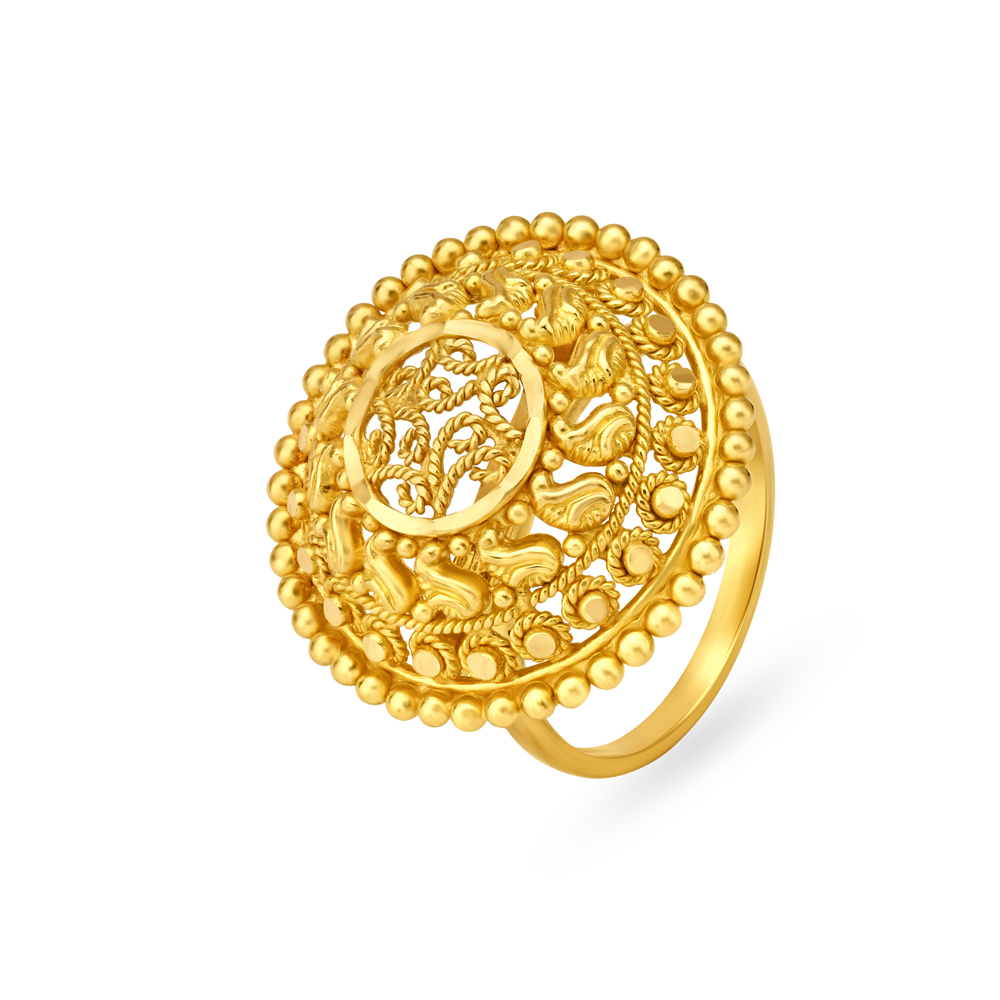 

Classic Carved Gold Ring