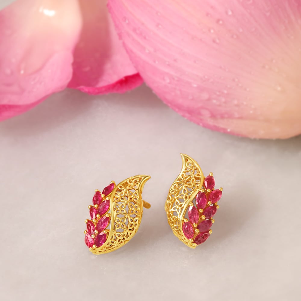 

Floral Ruby and Emerald Stud Earrings