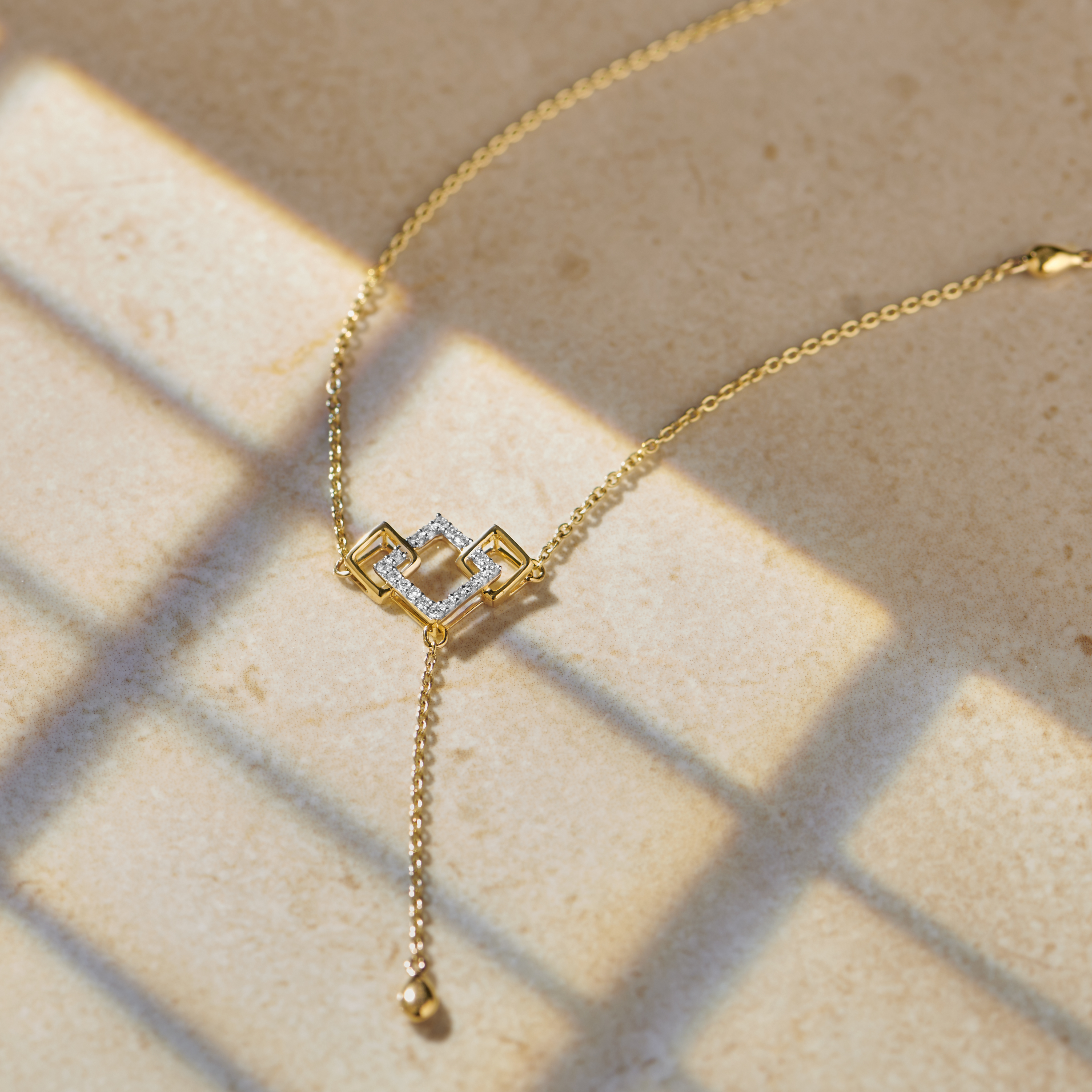 Interlinked Geometric Diamond Necklace