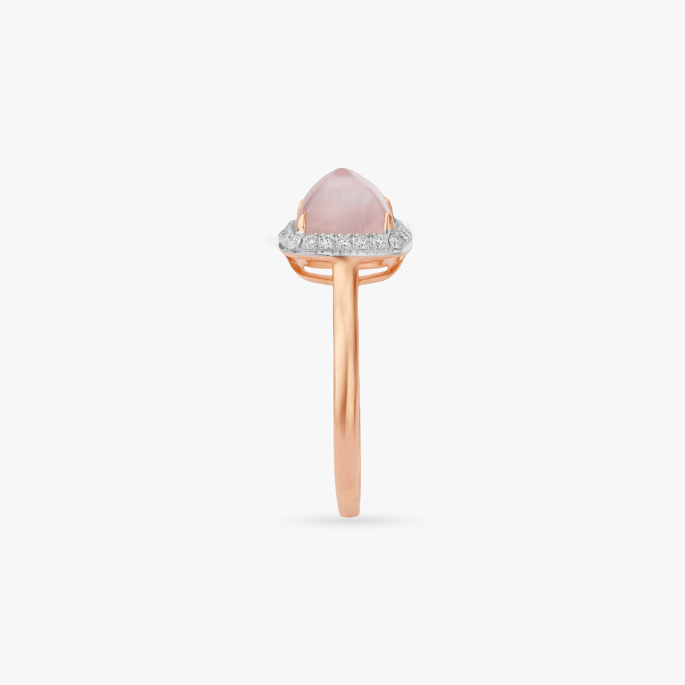 Refined Halo Diamond Ring,,hi-res image number null