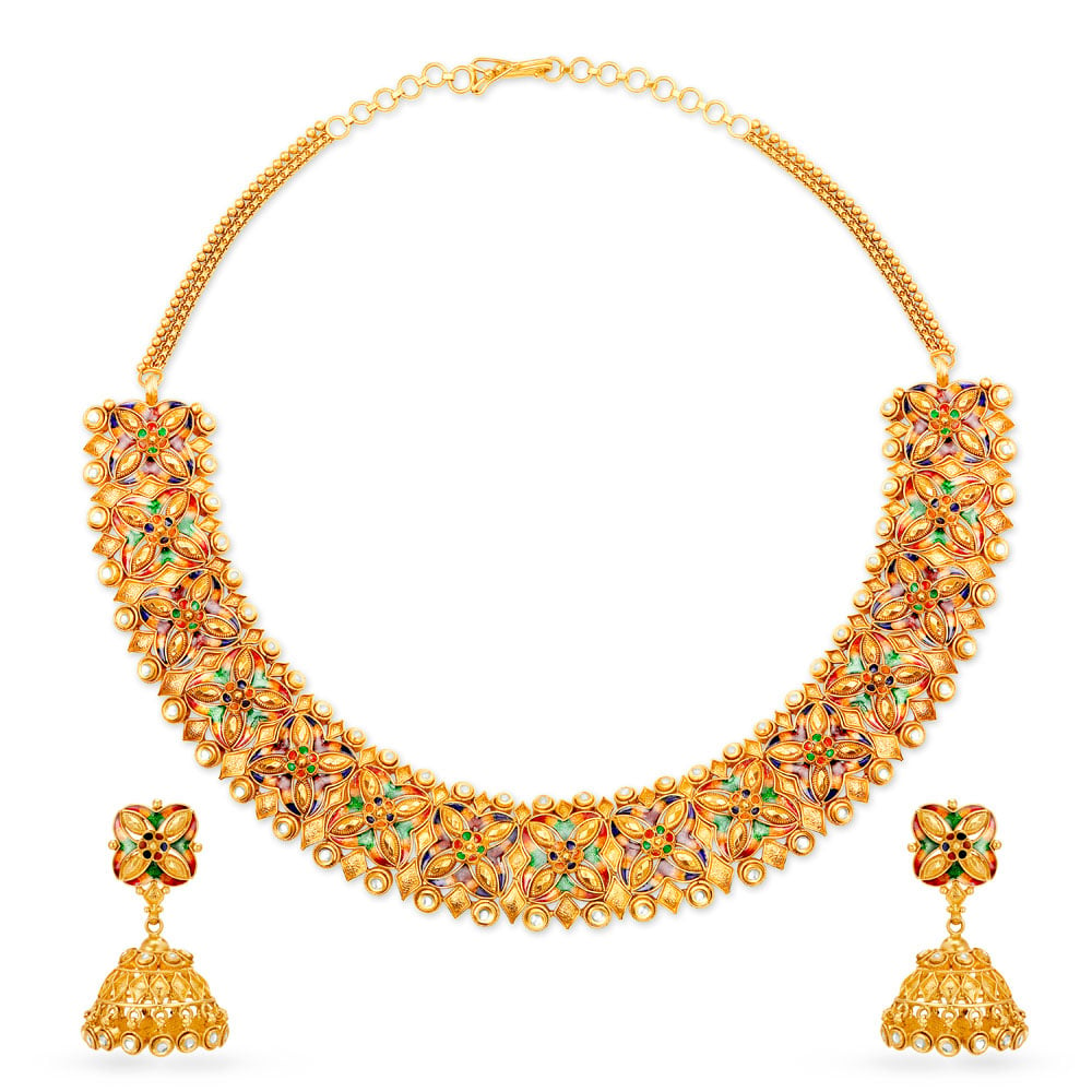 Exquisite Gold Necklace Set for the Punjabi Bride