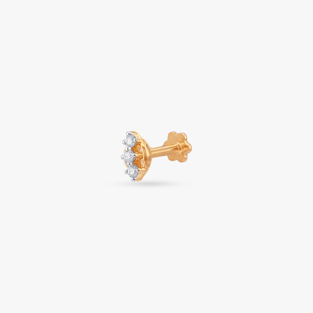 

Criss Petal Diamond Nose Pin
