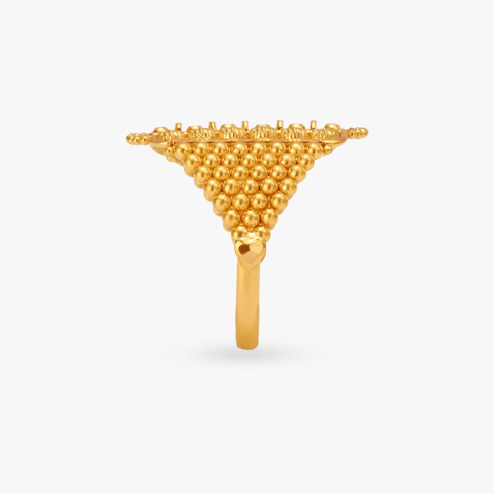Resplendent Finger Ring,,hi-res image number null