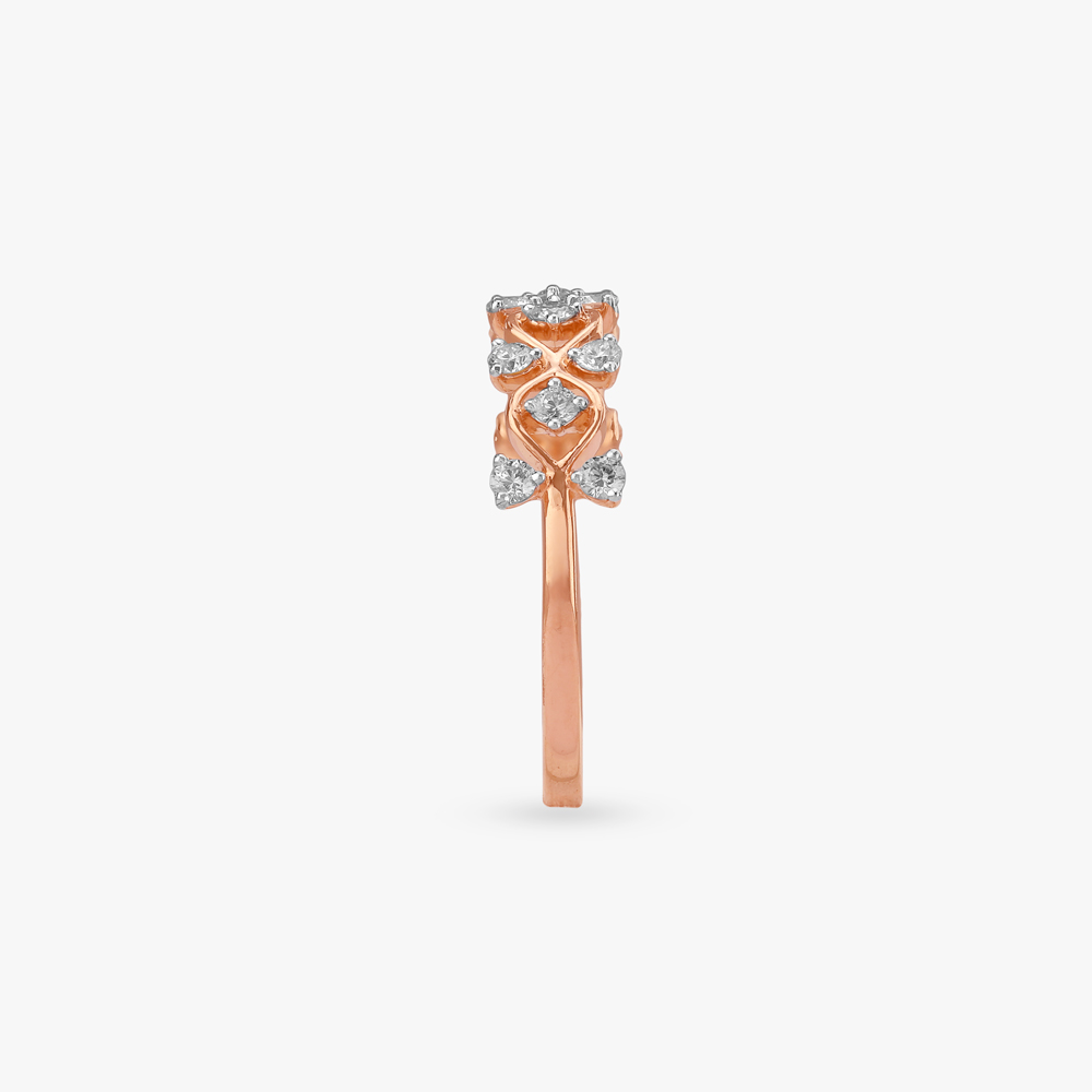 Luxe Crest Diamond Ring,,hi-res image number null