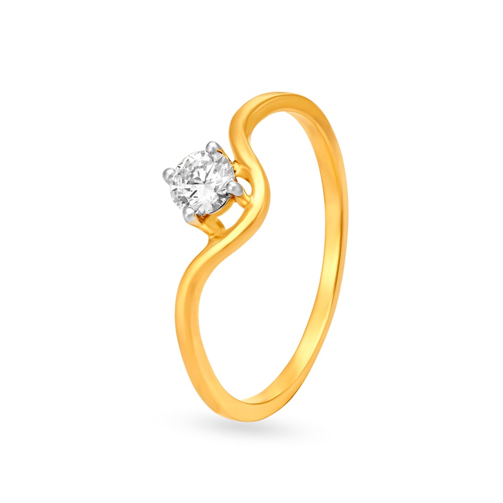 Sparkling 18 Karat Yellow Gold Solitaire Finger Ring