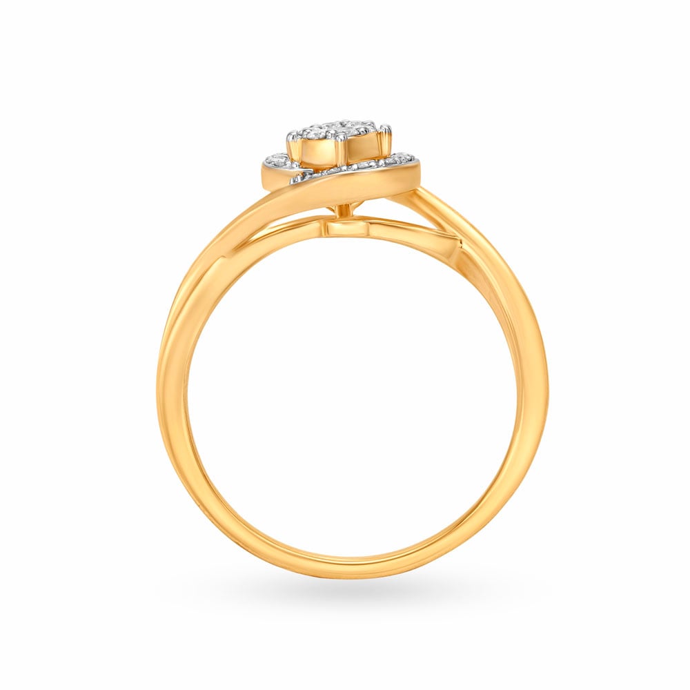 Gorgeous 18 Karat Gold Swirling Pattern Ring,,hi-res image number null