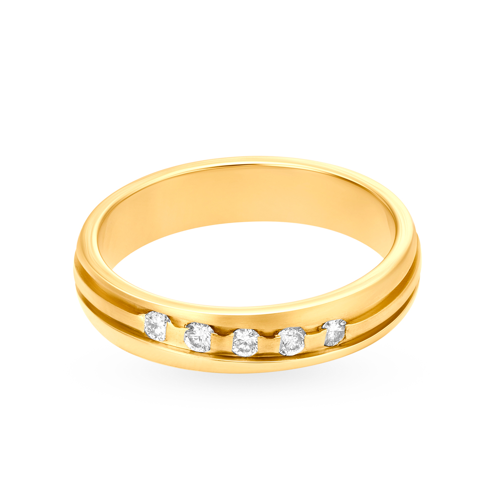 Lavish 18 Karat Yellow And White Gold And Diamond Finger Ring,,hi-res image number null