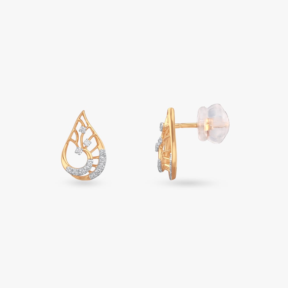 Elegant Spiral Diamond Stud Earrings,,hi-res image number null