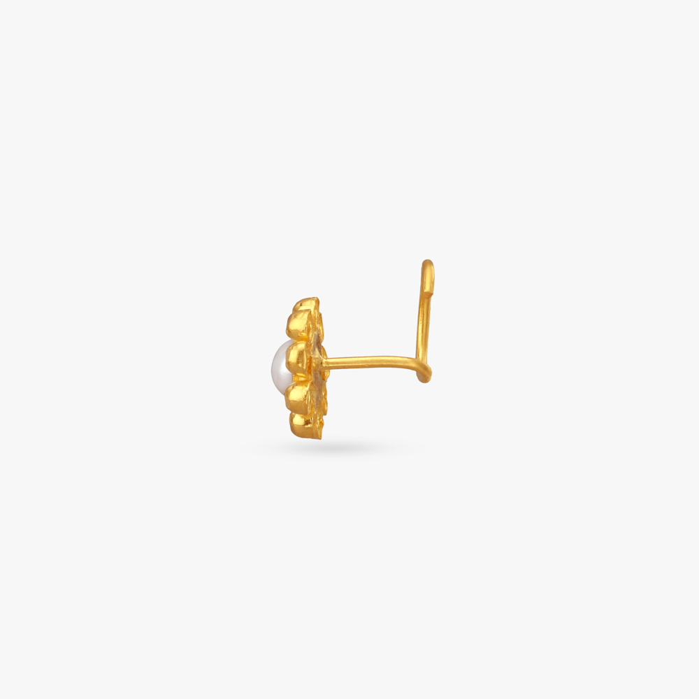 Charming Floral Gold Nose Pin,,hi-res image number null