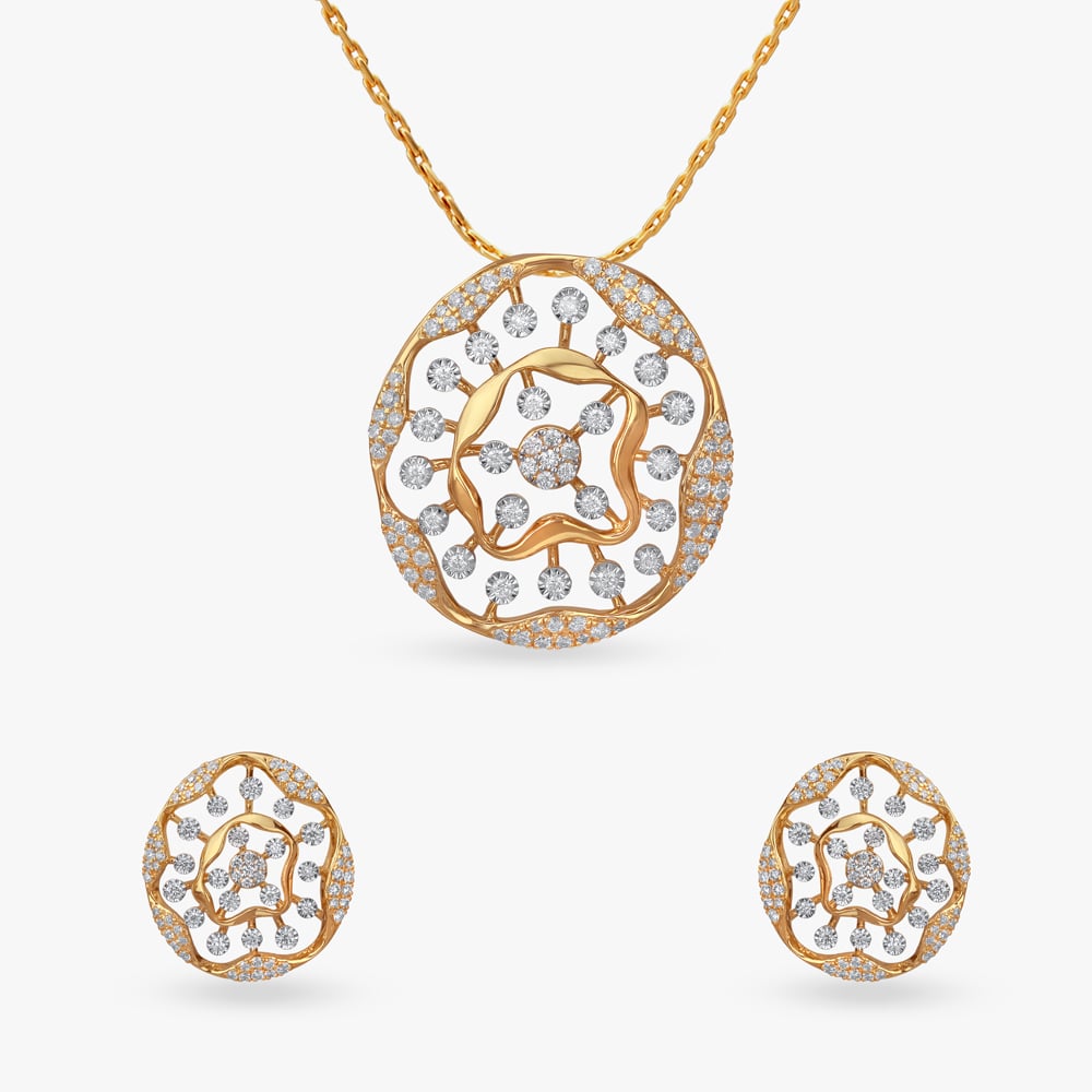 Glorious Gaze Diamond Pendant and Earrings Set,,hi-res image number null