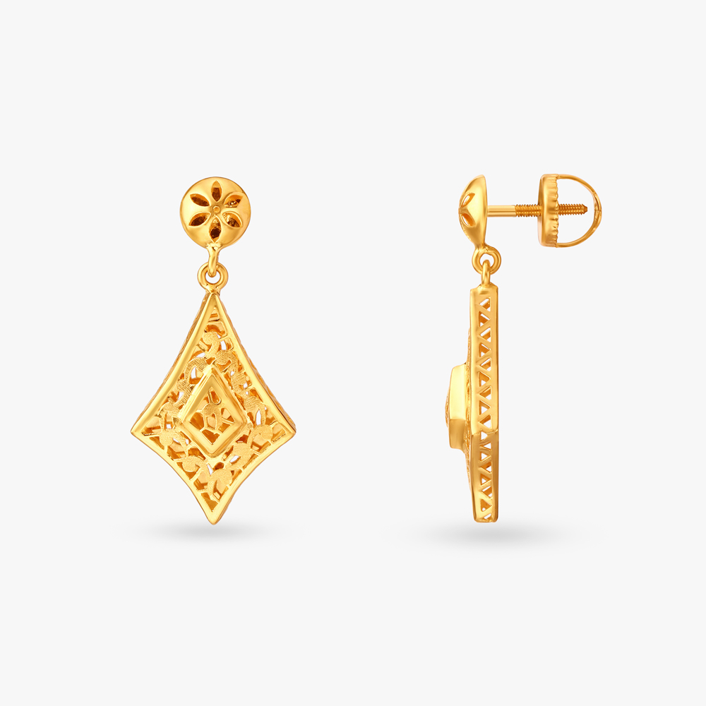 Splendid Gold Pendant and Earrings Set,,hi-res image number null