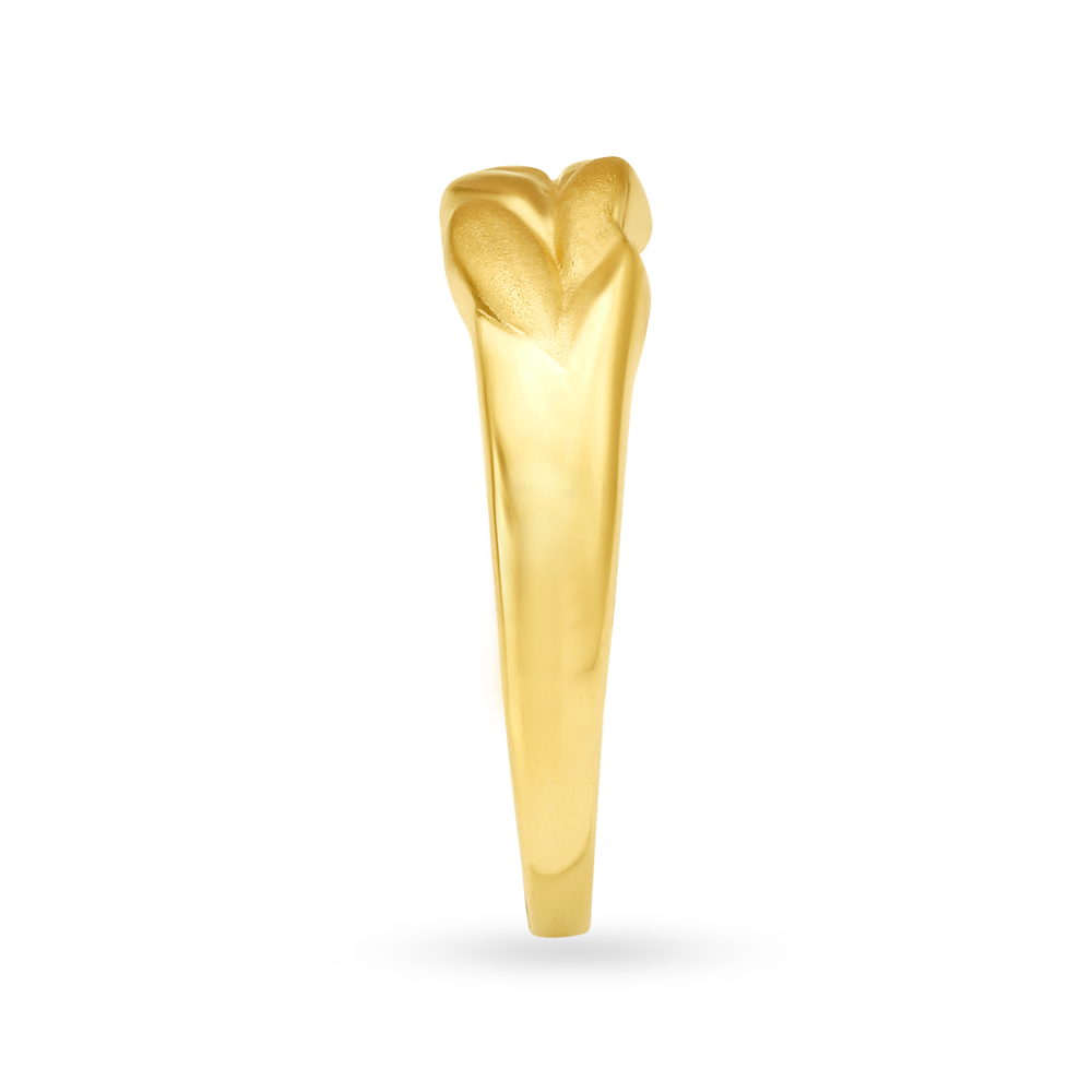 Exciting 22 Karat Yellow Gold Leaf Finger Ring,,hi-res image number null