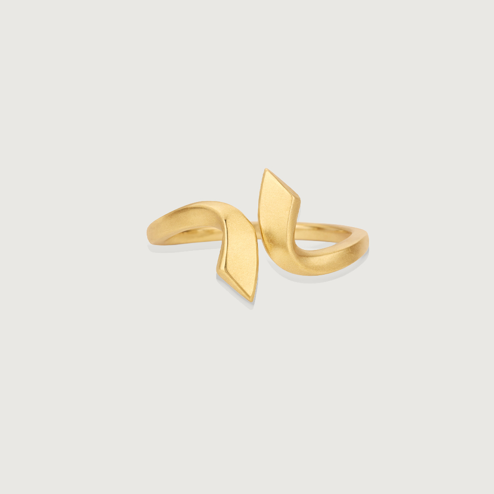 Fluid Twist Gold Ring,,hi-res image number null